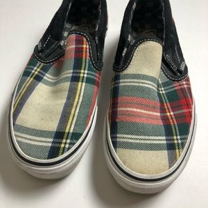 Plaid Vans Size 6